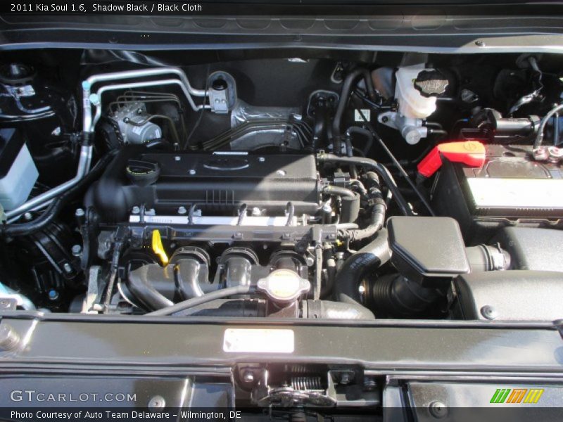 Shadow Black / Black Cloth 2011 Kia Soul 1.6