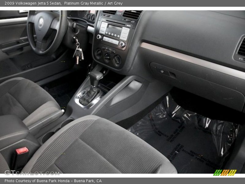 Platinum Gray Metallic / Art Grey 2009 Volkswagen Jetta S Sedan