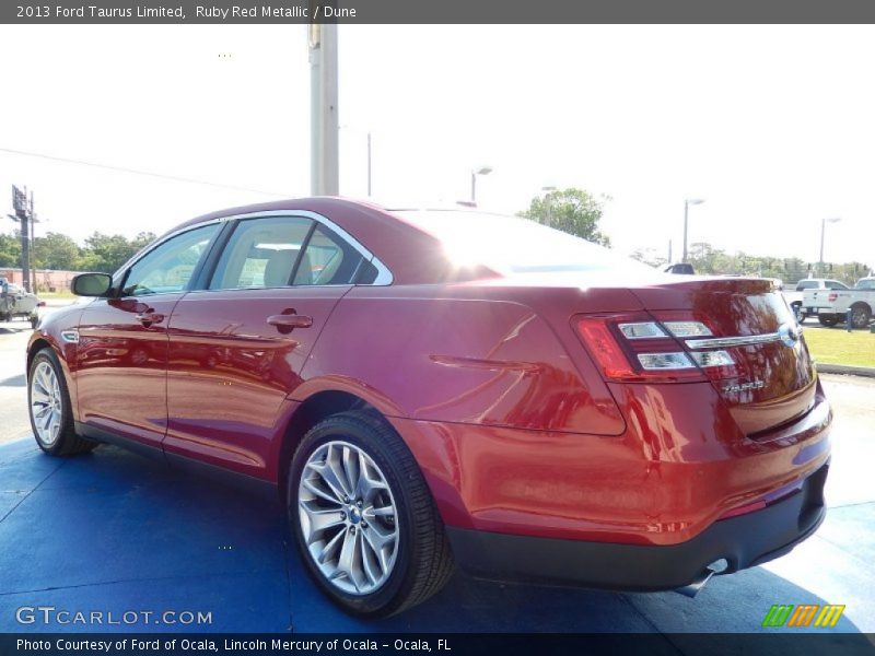 Ruby Red Metallic / Dune 2013 Ford Taurus Limited