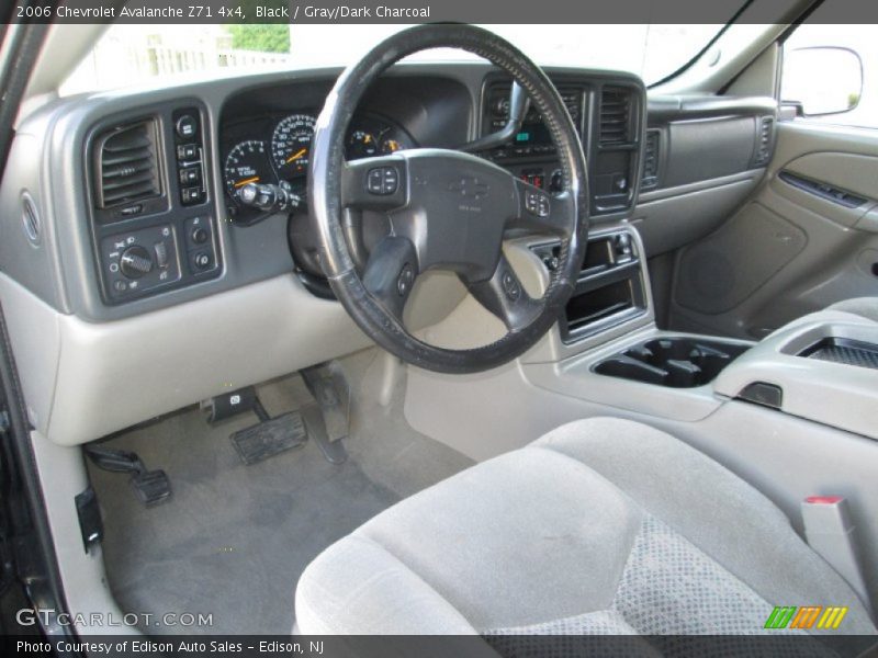 Black / Gray/Dark Charcoal 2006 Chevrolet Avalanche Z71 4x4
