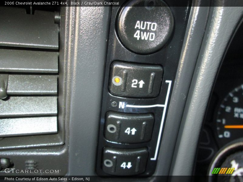 Black / Gray/Dark Charcoal 2006 Chevrolet Avalanche Z71 4x4