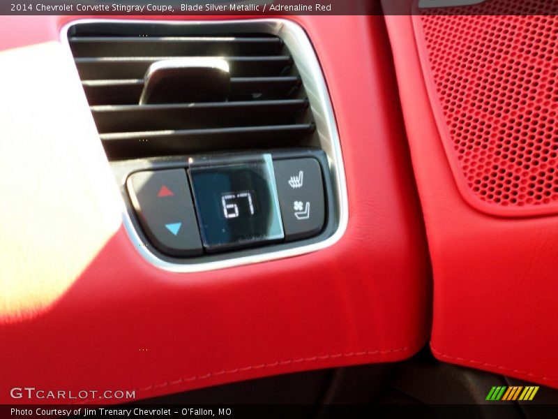 Controls of 2014 Corvette Stingray Coupe