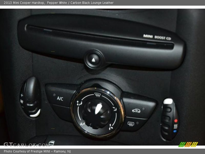Pepper White / Carbon Black Lounge Leather 2013 Mini Cooper Hardtop