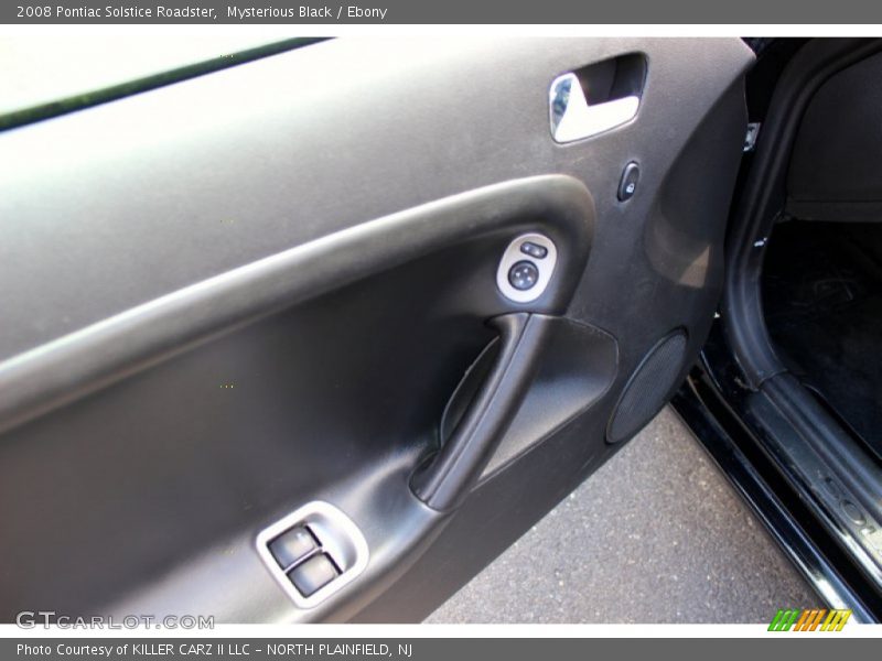 Mysterious Black / Ebony 2008 Pontiac Solstice Roadster