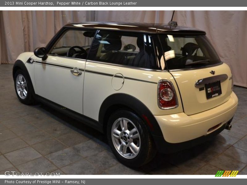 Pepper White / Carbon Black Lounge Leather 2013 Mini Cooper Hardtop