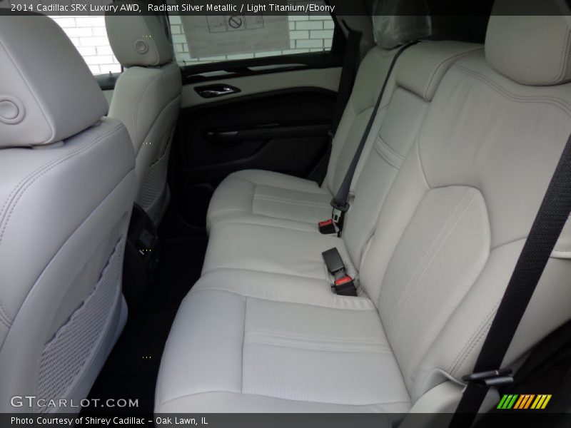 Radiant Silver Metallic / Light Titanium/Ebony 2014 Cadillac SRX Luxury AWD