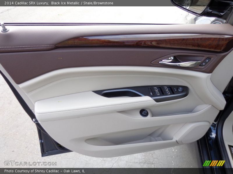Door Panel of 2014 SRX Luxury
