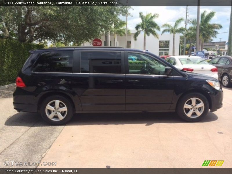 Tanzanite Blue Metallic / Sierra Stone 2011 Volkswagen Routan SE