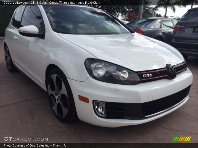 Candy White / Interlagos Plaid Cloth 2011 Volkswagen GTI 2 Door