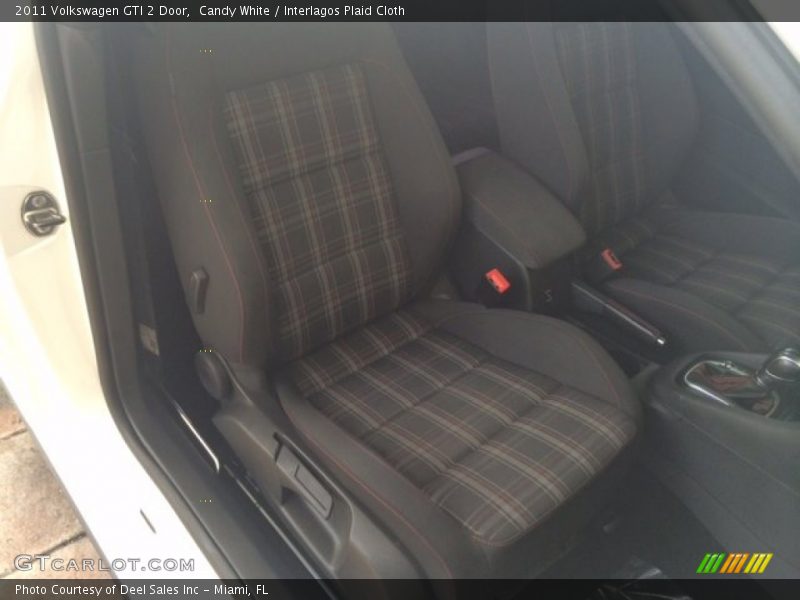 Candy White / Interlagos Plaid Cloth 2011 Volkswagen GTI 2 Door