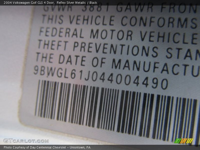 Reflex Silver Metallic / Black 2004 Volkswagen Golf GLS 4 Door