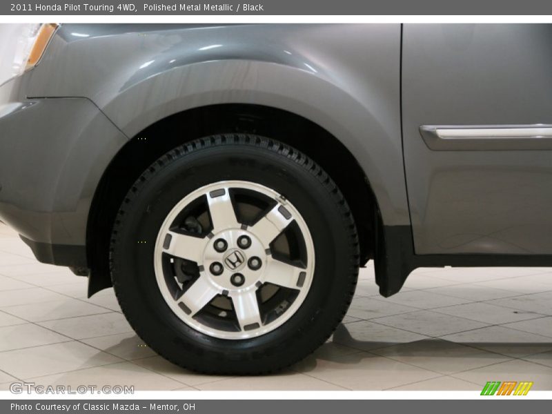 Polished Metal Metallic / Black 2011 Honda Pilot Touring 4WD