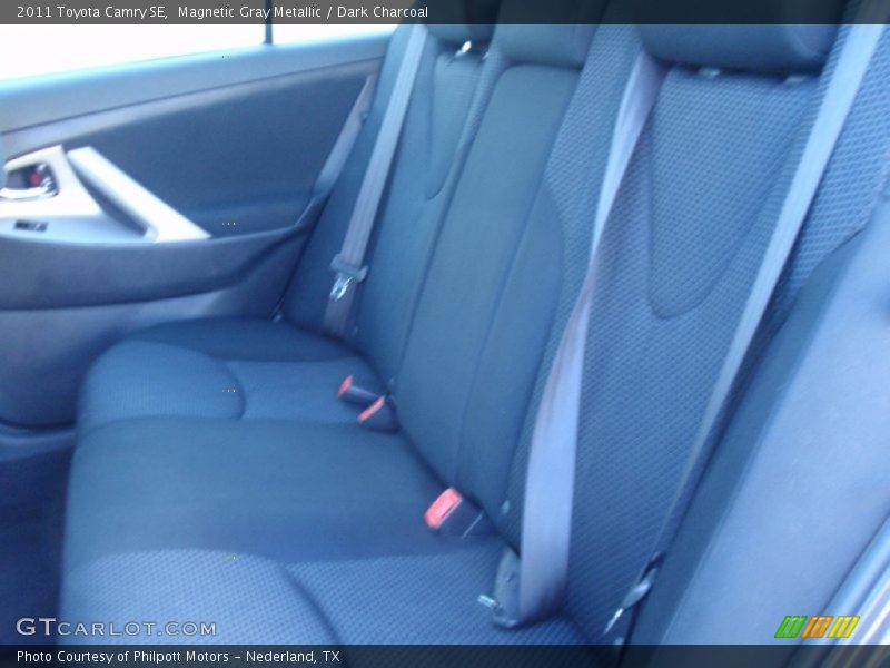 Magnetic Gray Metallic / Dark Charcoal 2011 Toyota Camry SE