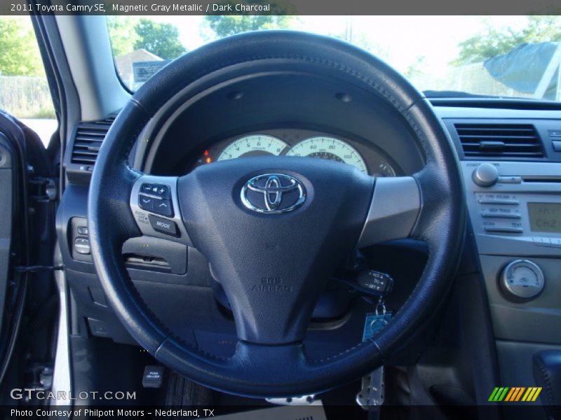 Magnetic Gray Metallic / Dark Charcoal 2011 Toyota Camry SE