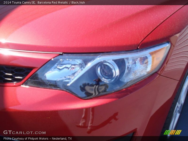 Barcelona Red Metallic / Black/Ash 2014 Toyota Camry SE