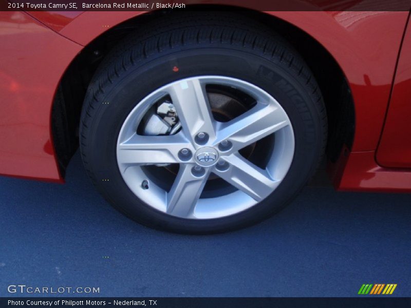 Barcelona Red Metallic / Black/Ash 2014 Toyota Camry SE