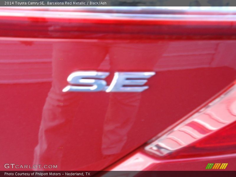 Barcelona Red Metallic / Black/Ash 2014 Toyota Camry SE