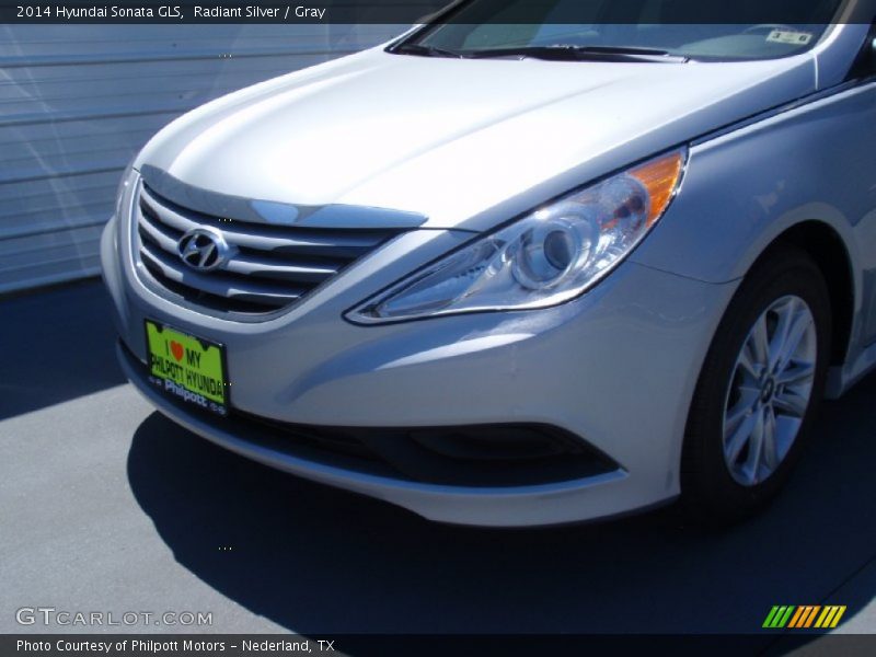 Radiant Silver / Gray 2014 Hyundai Sonata GLS