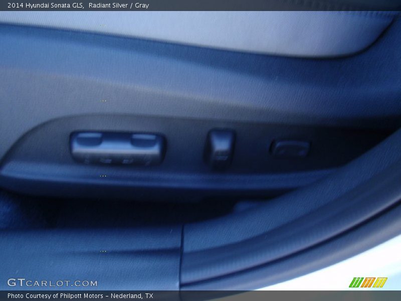 Radiant Silver / Gray 2014 Hyundai Sonata GLS