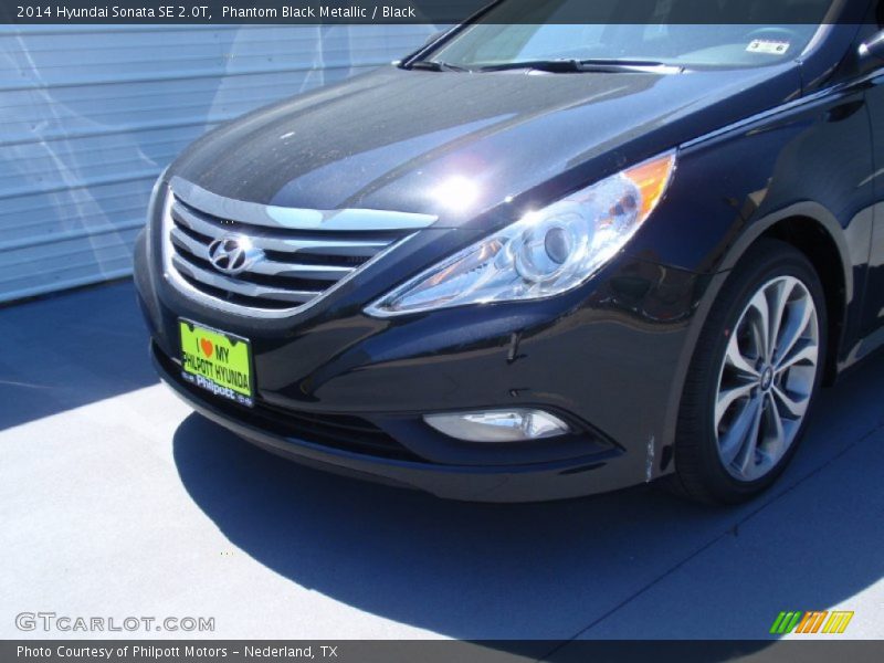 Phantom Black Metallic / Black 2014 Hyundai Sonata SE 2.0T