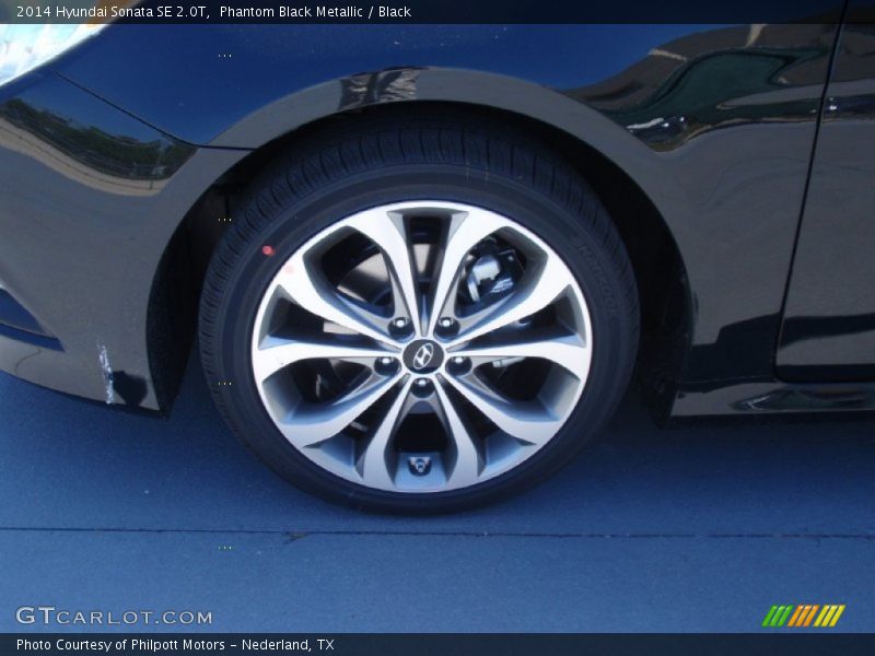 Phantom Black Metallic / Black 2014 Hyundai Sonata SE 2.0T