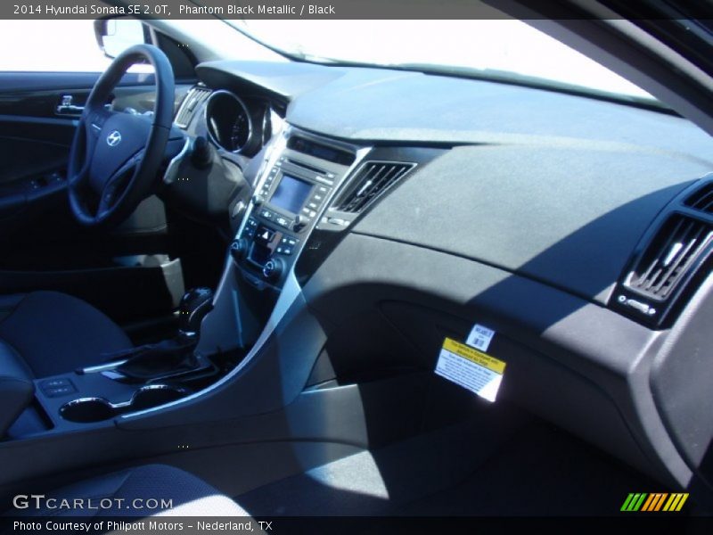 Phantom Black Metallic / Black 2014 Hyundai Sonata SE 2.0T