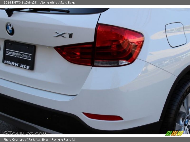 Alpine White / Sand Beige 2014 BMW X1 xDrive28i