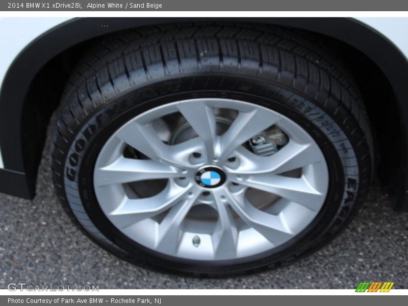 Alpine White / Sand Beige 2014 BMW X1 xDrive28i
