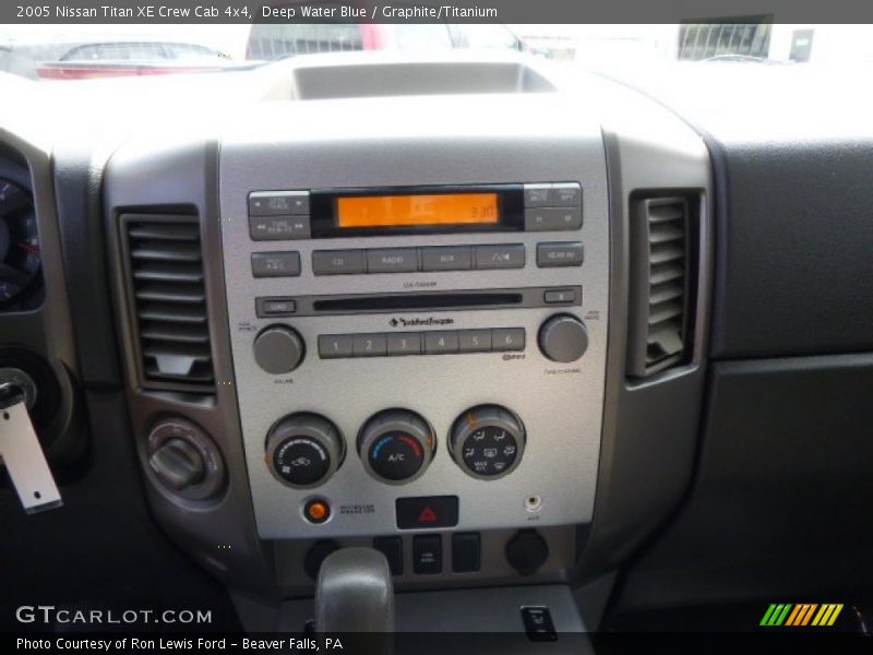 Deep Water Blue / Graphite/Titanium 2005 Nissan Titan XE Crew Cab 4x4