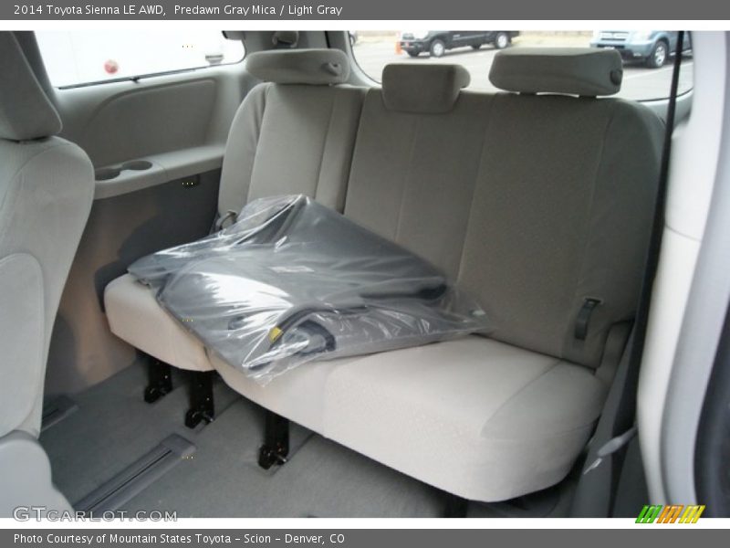 Predawn Gray Mica / Light Gray 2014 Toyota Sienna LE AWD