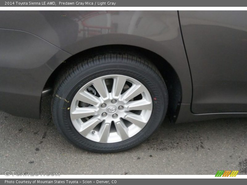 Predawn Gray Mica / Light Gray 2014 Toyota Sienna LE AWD