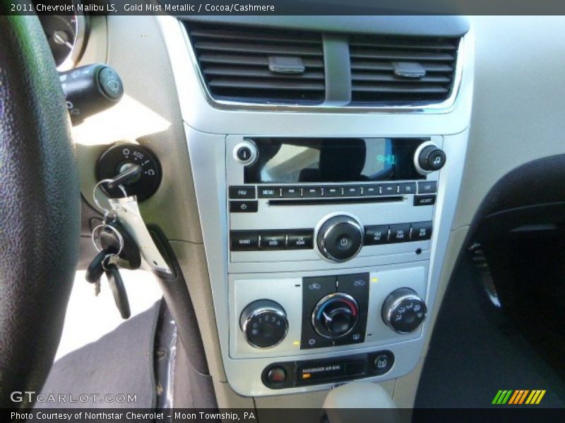Gold Mist Metallic / Cocoa/Cashmere 2011 Chevrolet Malibu LS