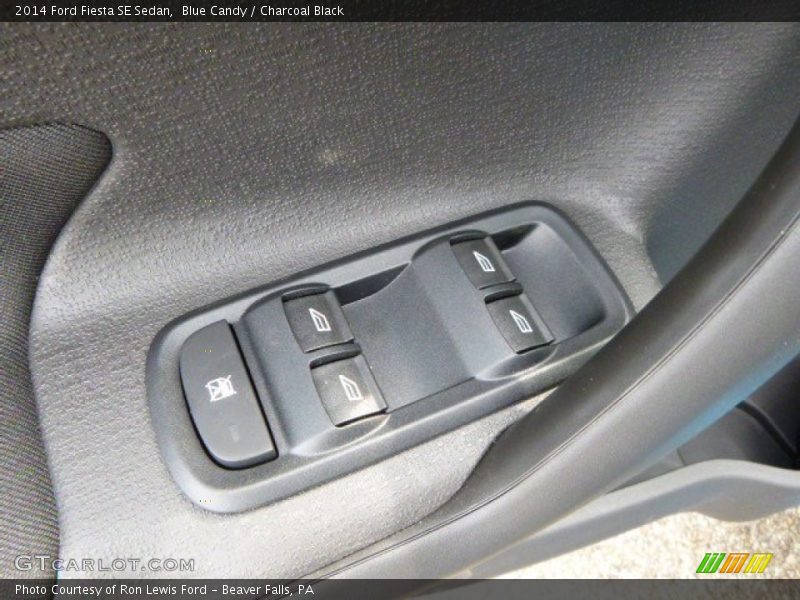 Blue Candy / Charcoal Black 2014 Ford Fiesta SE Sedan