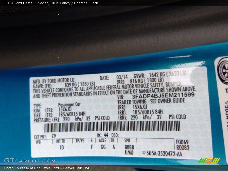 Blue Candy / Charcoal Black 2014 Ford Fiesta SE Sedan