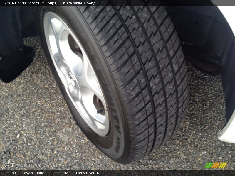 Taffeta White / Ivory 2004 Honda Accord LX Coupe