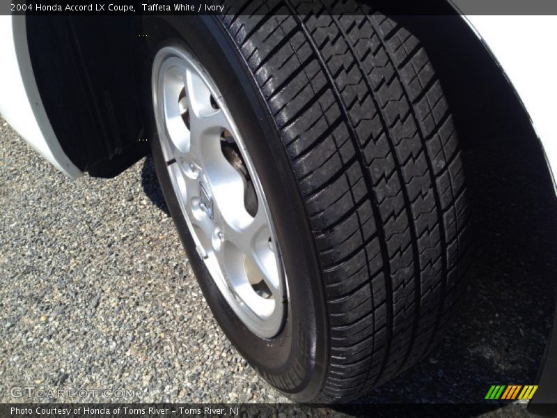 Taffeta White / Ivory 2004 Honda Accord LX Coupe