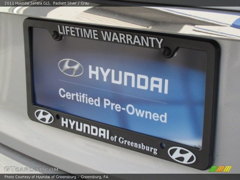 Radiant Silver / Gray 2011 Hyundai Sonata GLS