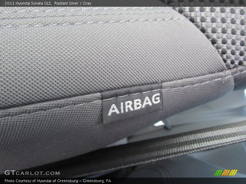 Radiant Silver / Gray 2011 Hyundai Sonata GLS