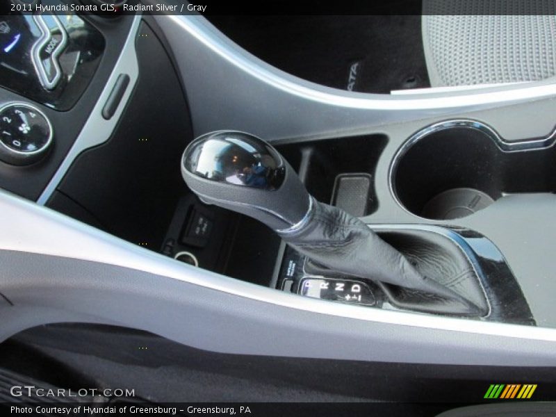 Radiant Silver / Gray 2011 Hyundai Sonata GLS