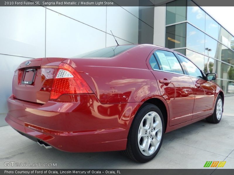 Sangria Red Metallic / Medium Light Stone 2010 Ford Fusion SE