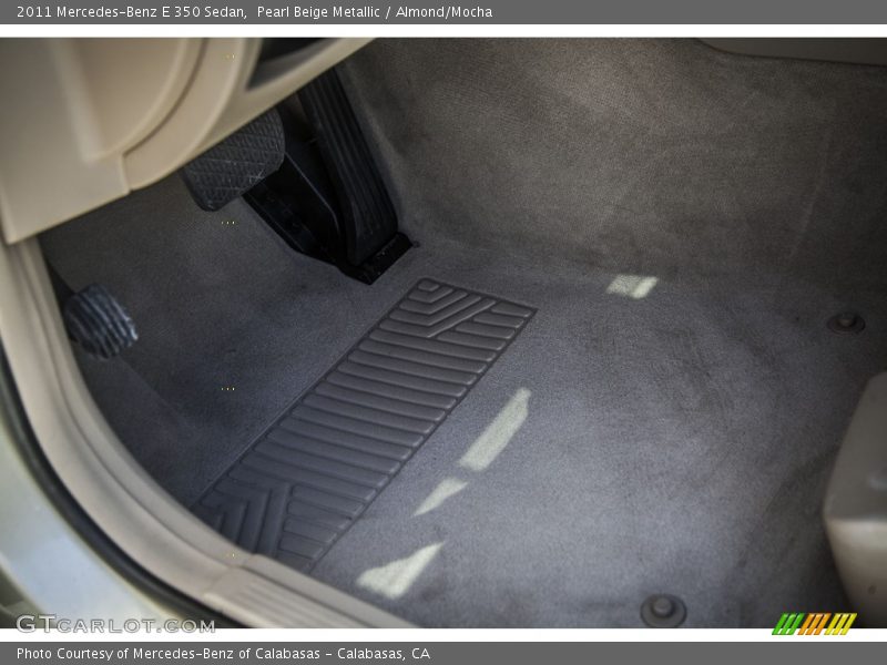 Pearl Beige Metallic / Almond/Mocha 2011 Mercedes-Benz E 350 Sedan