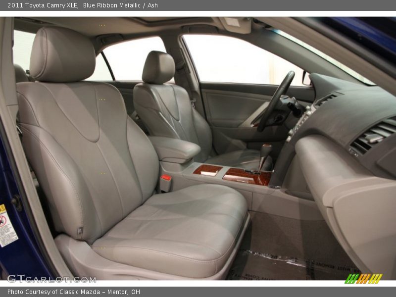 Blue Ribbon Metallic / Ash 2011 Toyota Camry XLE