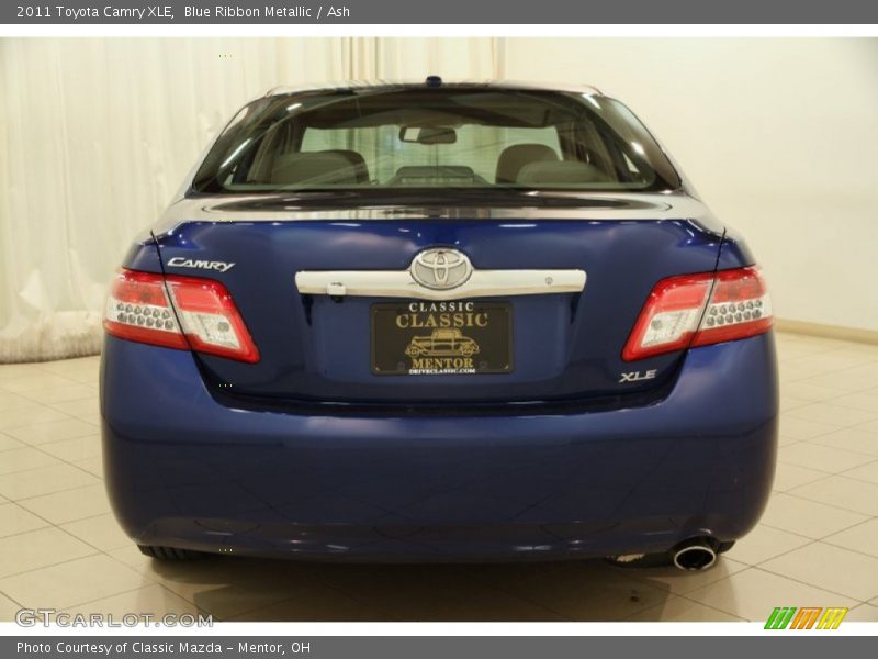 Blue Ribbon Metallic / Ash 2011 Toyota Camry XLE