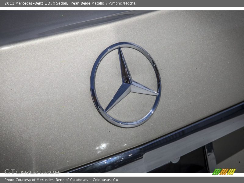 Pearl Beige Metallic / Almond/Mocha 2011 Mercedes-Benz E 350 Sedan