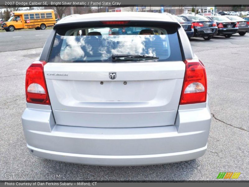 Bright Silver Metallic / Pastel Slate Gray 2007 Dodge Caliber SE
