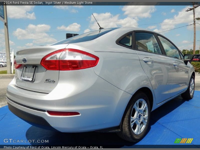 Ingot Silver / Medium Light Stone 2014 Ford Fiesta SE Sedan