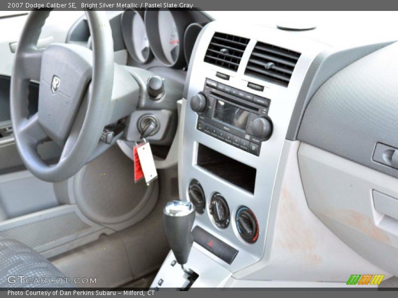 Bright Silver Metallic / Pastel Slate Gray 2007 Dodge Caliber SE