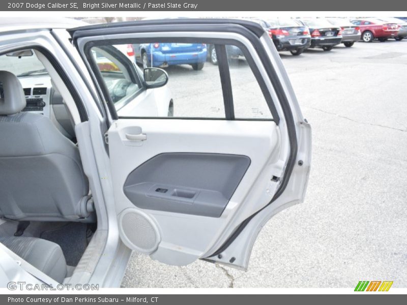 Bright Silver Metallic / Pastel Slate Gray 2007 Dodge Caliber SE