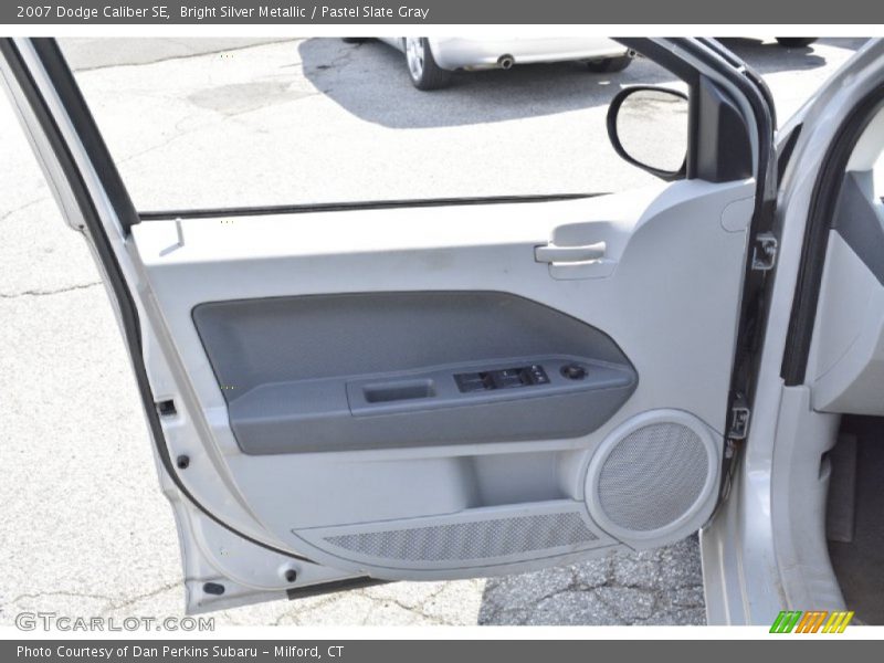 Bright Silver Metallic / Pastel Slate Gray 2007 Dodge Caliber SE