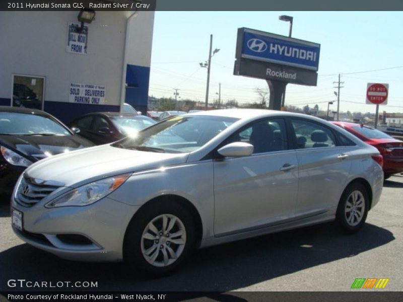 Radiant Silver / Gray 2011 Hyundai Sonata GLS